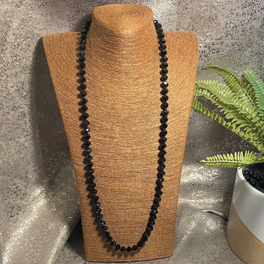 Elegant Black Beaded Necklace